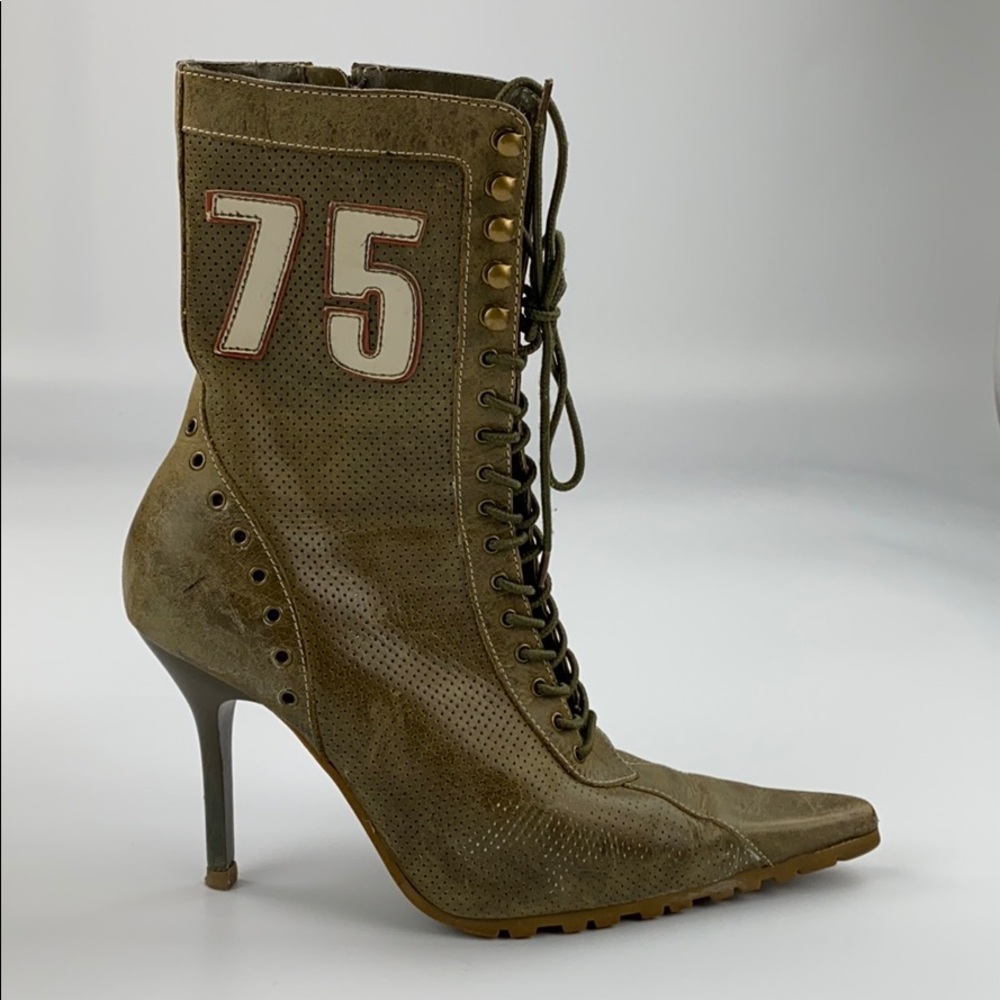 Steve Madden Seventy5 Women’s Boots size 6.5
